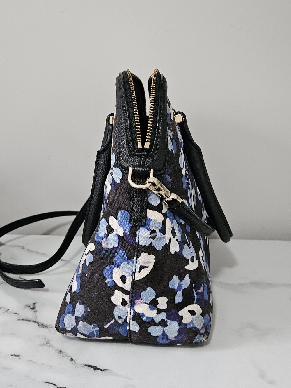 Kate Spade New York Cameron Street Blue Floral Margot Satchel (EUC) - Picture 4 of 16